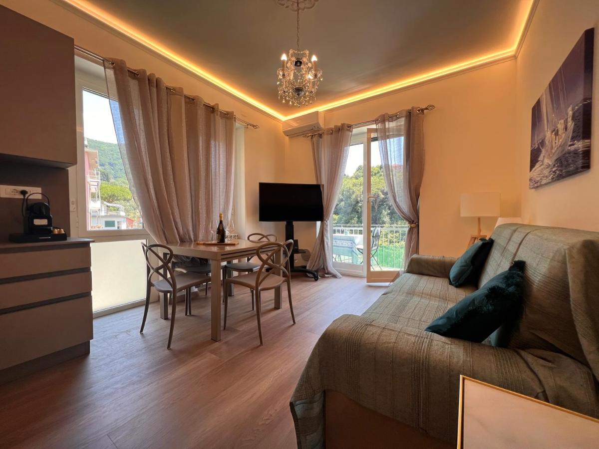 VAL DI SOLE- VISTA MARE- VISTA COLLINA-Wifi 100MG - TV 5 POSTI LETTI Apartment Rapallo Exterior foto