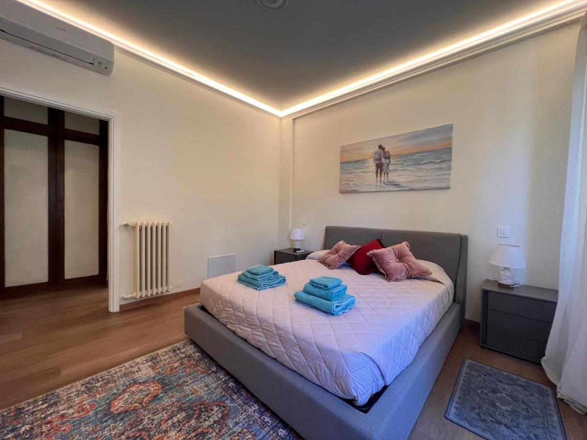 VAL DI SOLE- VISTA MARE- VISTA COLLINA-Wifi 100MG - TV 5 POSTI LETTI Apartment Rapallo Exterior foto